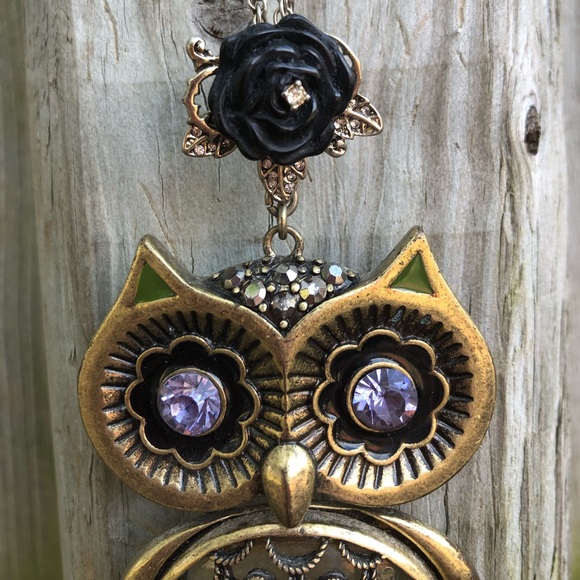 Betsey Johnson Owl Necklace - Picture 3 of 5